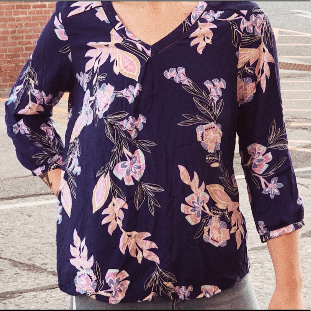 floral blouse
